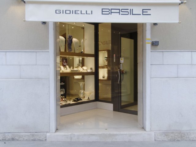 Basile Gioielli Arredo Chiavi In Mano