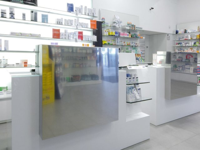 Farmacia Treglia Arredo Chiavi In Mano Bancone