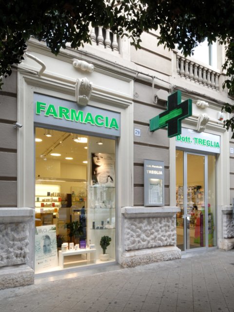 Farmacia Treglia Arredo Chiavi In Mano Esterno