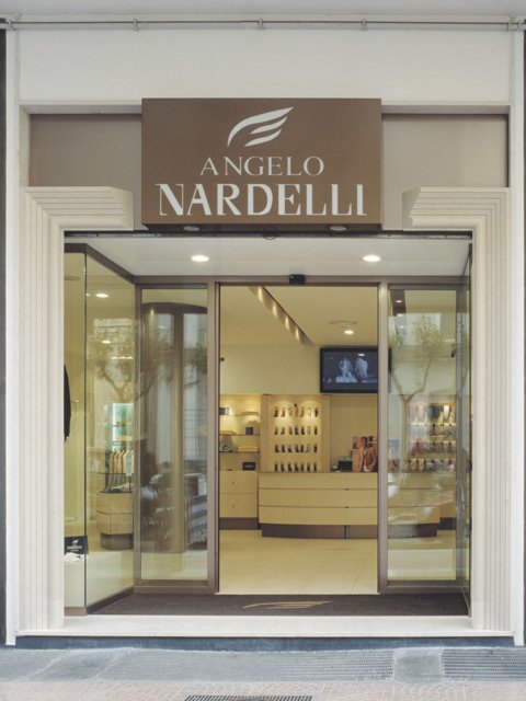 Nardelli Progetto Arredi Su Misura Vetrina