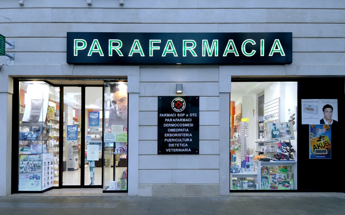 Parafarmacia Farmaxima Arredo Chiavi In Mano Insegna
